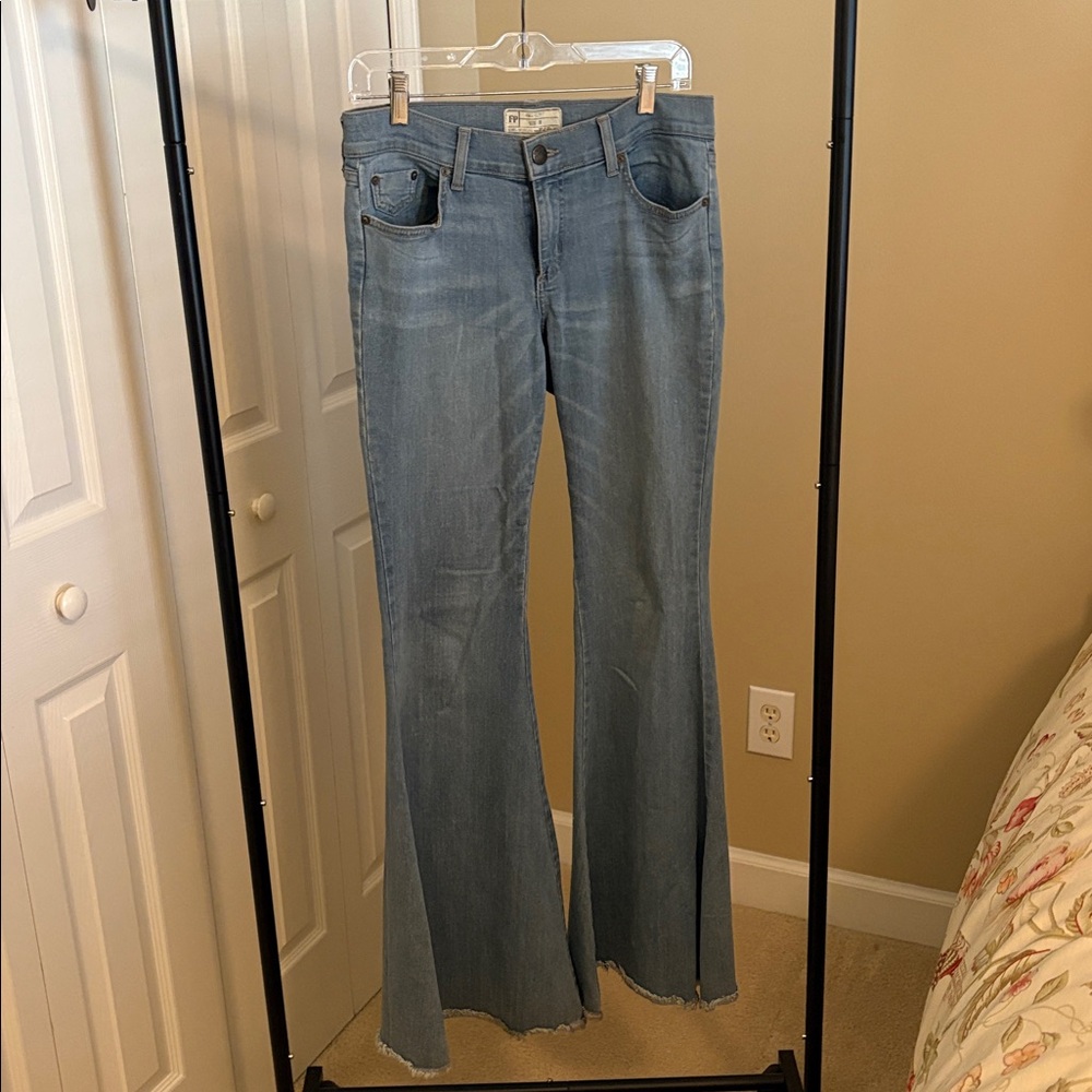 Free People Light Blue Denim Jeans